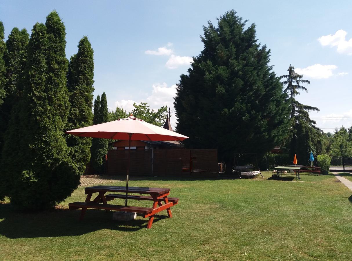 Villa Suzy Zamárdi Dış mekan fotoğraf